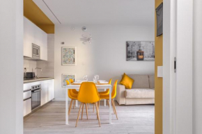 Yellow Suite in financial district 4 pax